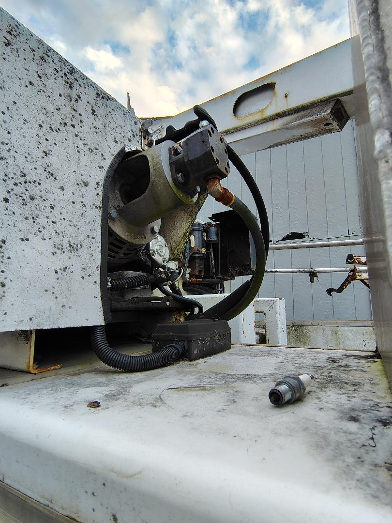 2001 CHEVROLET 3500 - Image 10